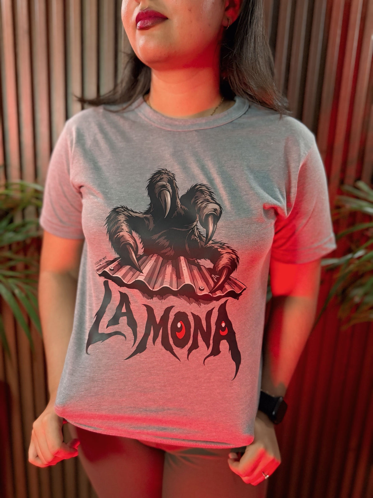 Camiseta La Mona | Colección Mitos y Leyendas